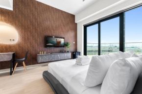 Hotel Apartment - 10 minutes from Downtown